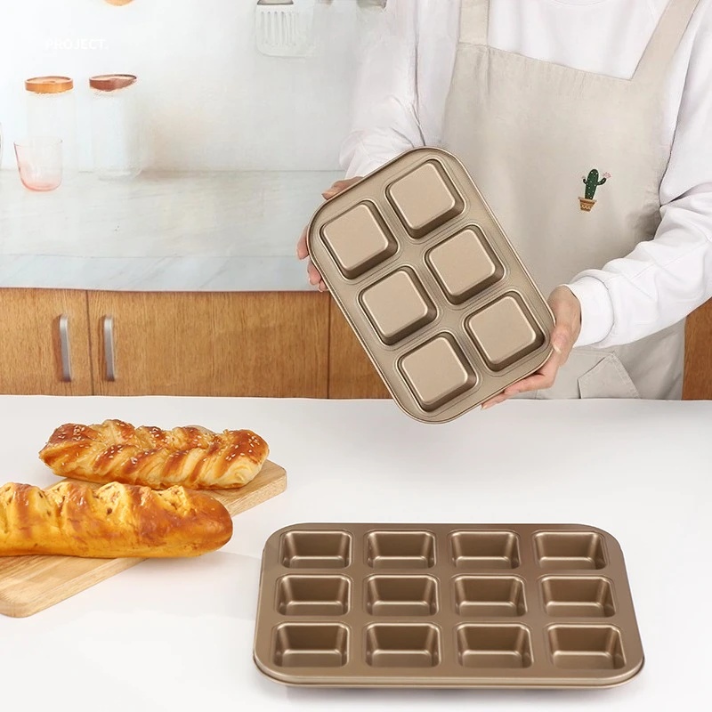 Plaque de cuisson carrée 12 ca - Muffin Tin Nonstick avis et prix