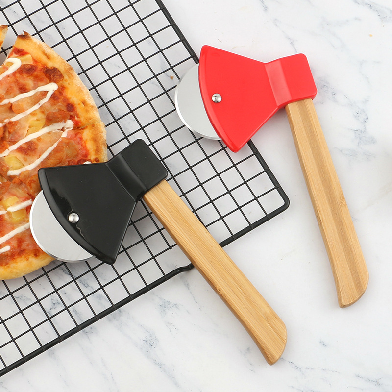 Couteau à pizza en forme d'axe - Kitchen Roller Baking avis et prix