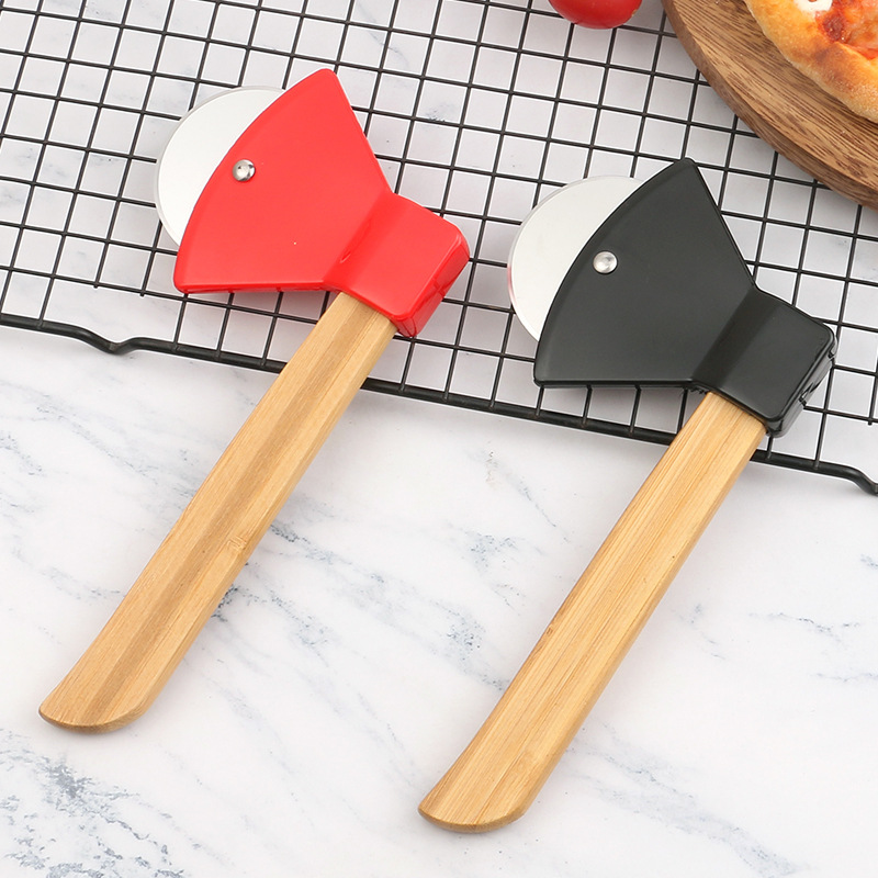 Couteau à pizza en forme d'axe - Kitchen Roller Baking avis et prix